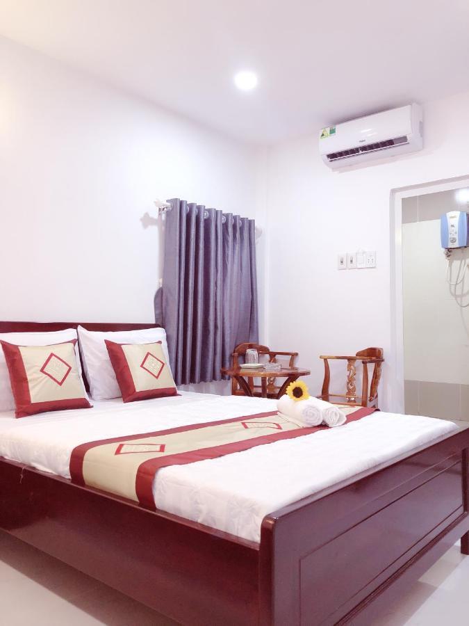 Aurora Hotel Ho Chi Minh City Bagian luar foto