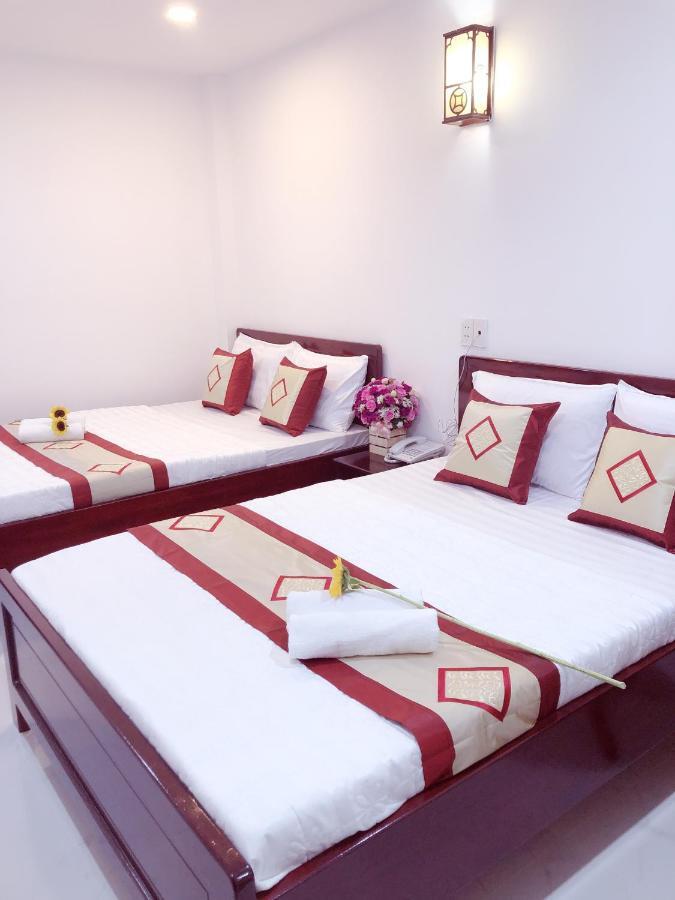 Aurora Hotel Ho Chi Minh City Bagian luar foto